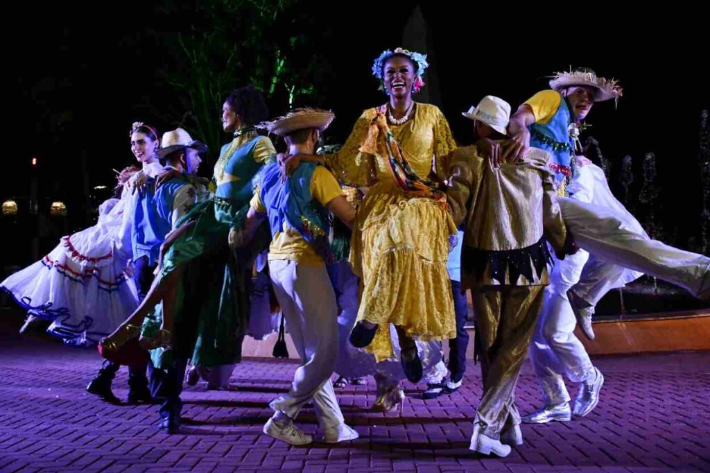 Marco celebra São João com festa junina fronteiriça de seis noites