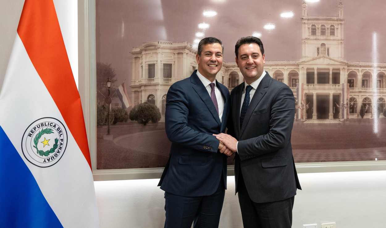 Ratinho Jr e presidente do Paraguai conversam sobre a Ponte da Integração