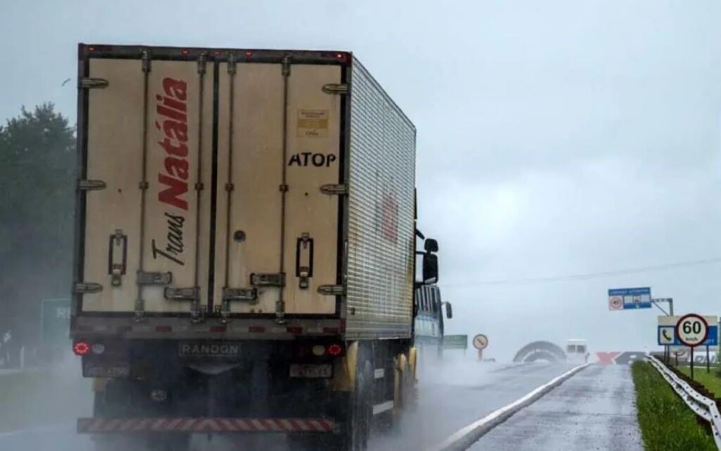 Segurança na rodovia no inverno: dicas e alerta sobre cuidados