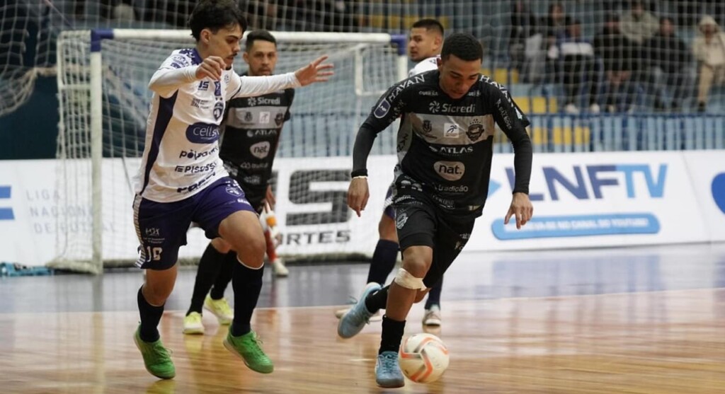 Na estreia do novo técnico, Foz Cataratas empata com o Pato na LNF