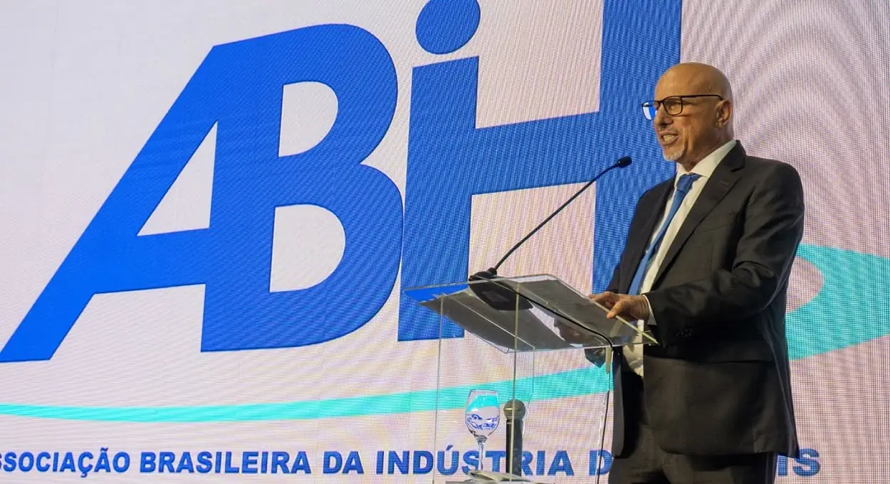 Hotelaria de Foz do Iguaçu perde o empresário Nilson de Nadai