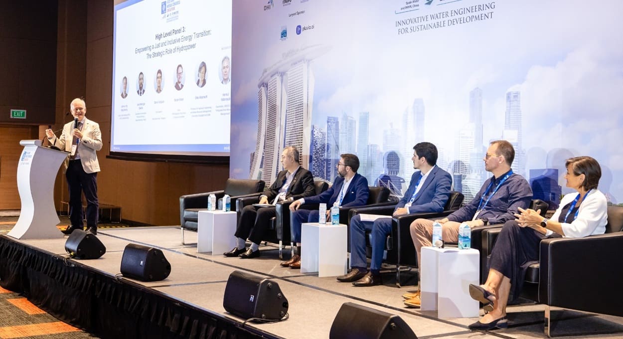 Itaipu participa do Congresso Mundial de Engenharia Hidroambiental