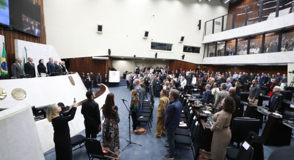 Assembleia Legislativa celebra Dia do Comerciante no Paraná