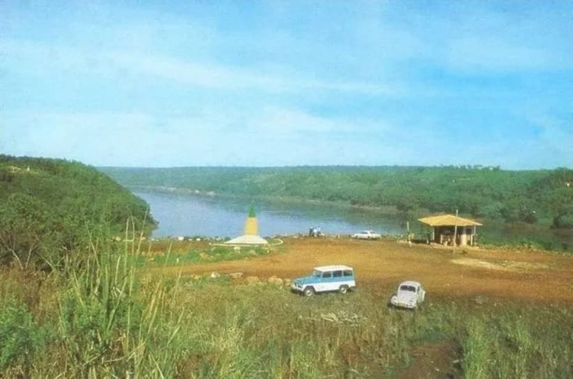 Foto tirada no Marco em algum momento entre as décadas de 1970 e 1980.