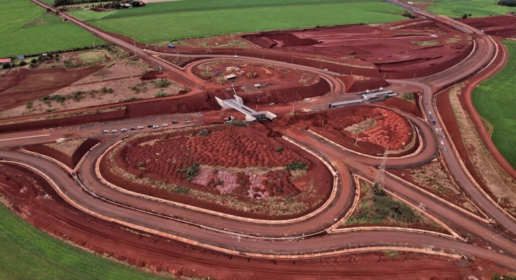 Ponte da Integração: ministra atualiza andamento das obras de acesso no Paraguai