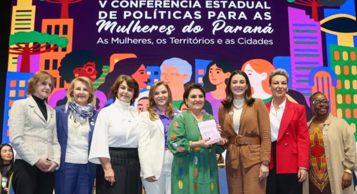 Bancada feminina da Assembleia participa de conferência em Foz do Iguaçu
