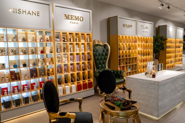 new zone perfumaria