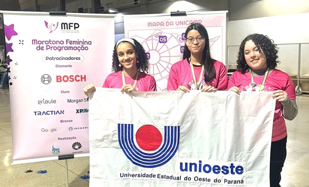 Estudante da Unioeste conquista medalha em maratona feminina de programação