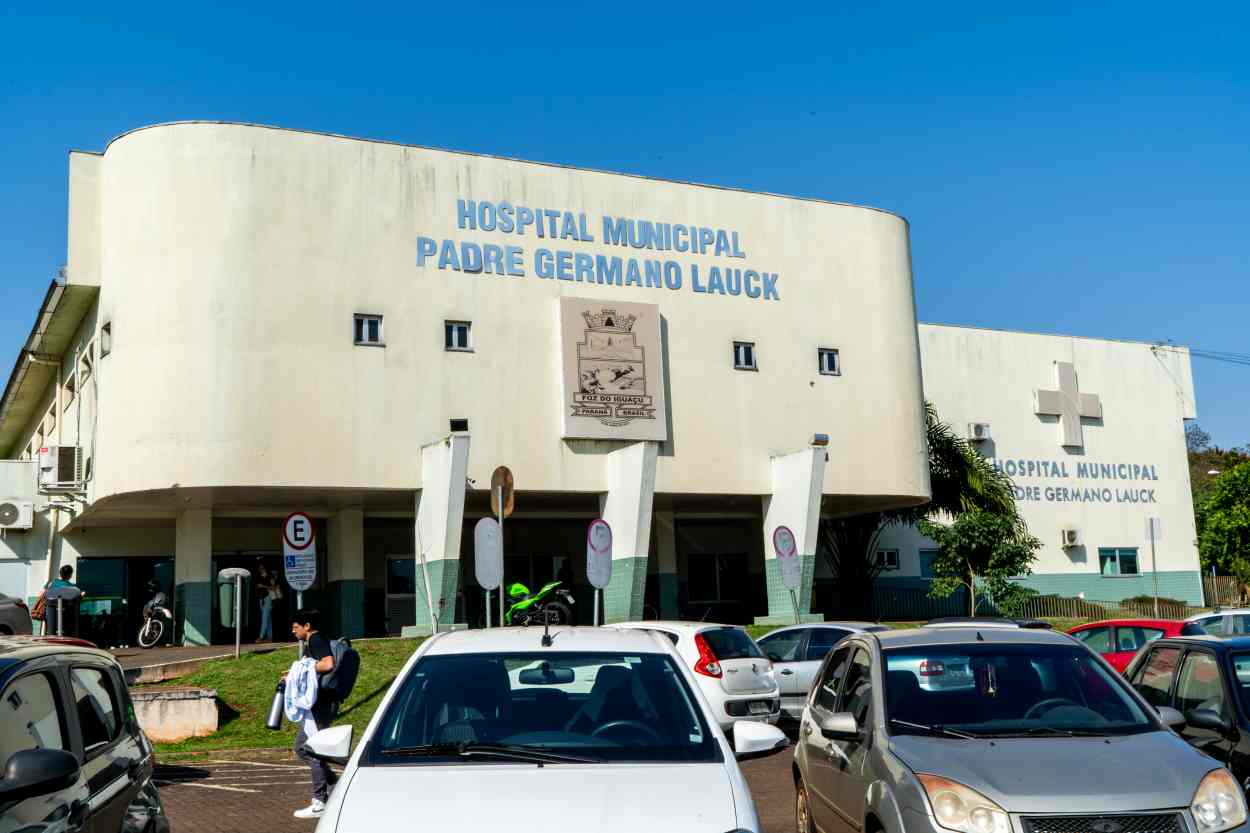 Golpistas fingem ser médicos para enganar famílias e pacientes do Municipal