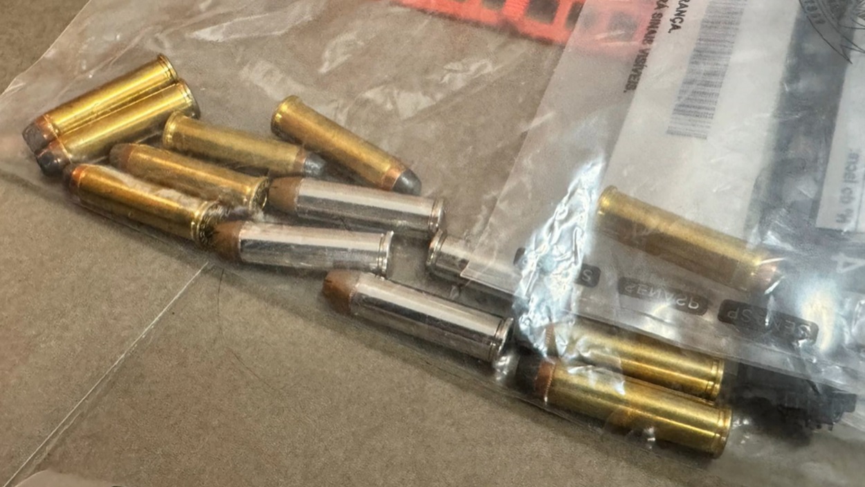 Operação policial em Foz apreende armas de fogo utilizadas na prática de roubos