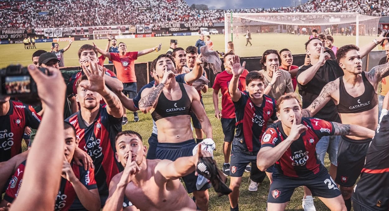 Cerro Porteño vence o Olimpia em clássico tumultuado na fronteira