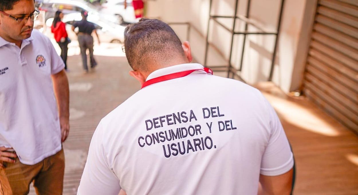 Compras no Paraguai: prefeitura fecha loja após denúncia de brasileiro