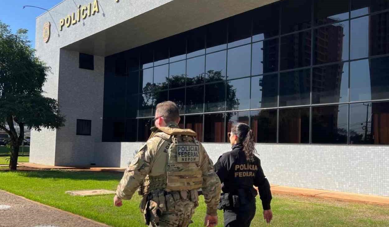 PF prende três homens foragidos em Foz; um deles é um servidor da Bahia