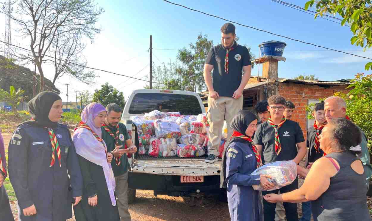 Grupo Escoteiro Líbano Brasileiro doa mais de 100 cestas básicas em ação solidária