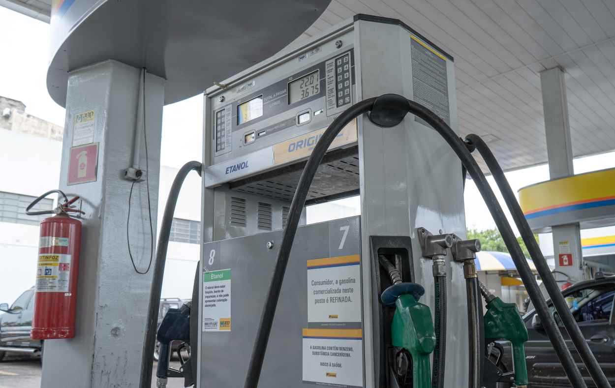 Posto de combustível abre vaga de caixa em Foz do Iguaçu