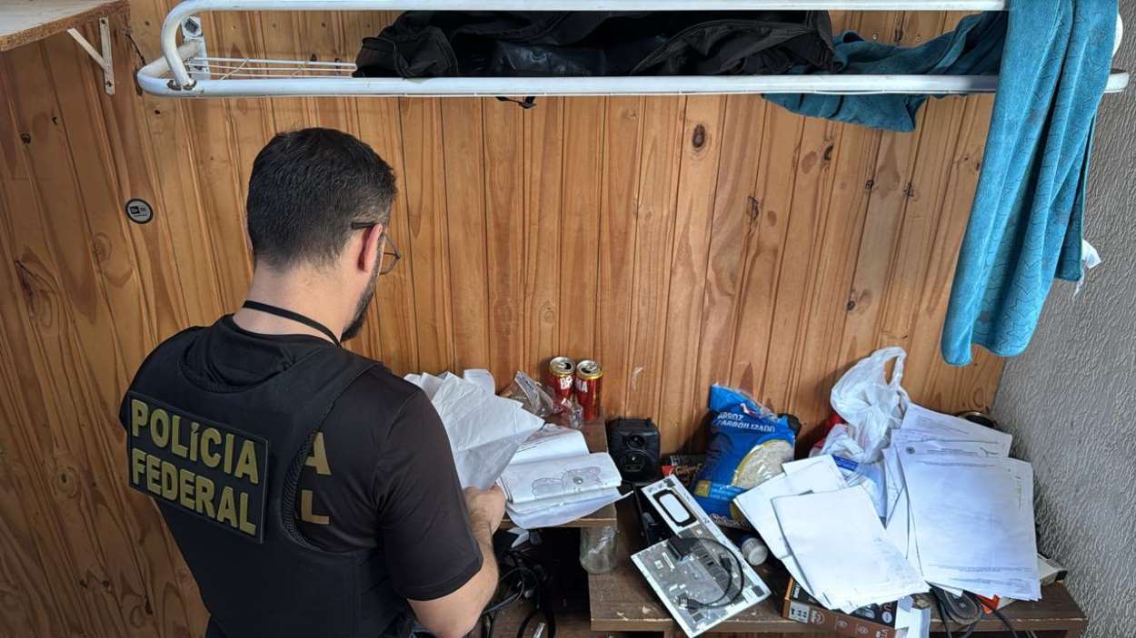 Peruano é preso em Foz acusado de vender vídeos de abuso infantil na internet
