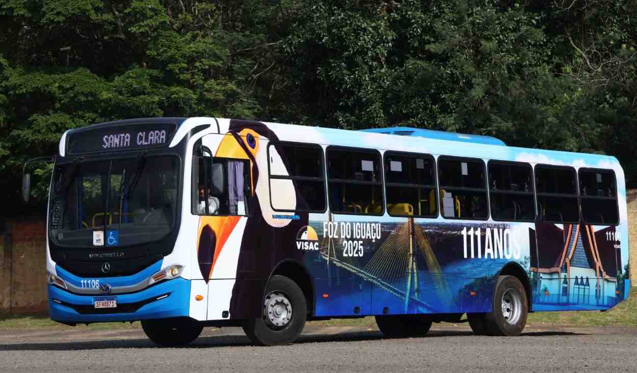 Quer trabalhar dirigindo ônibus? Vagas abertas em Foz do Iguaçu