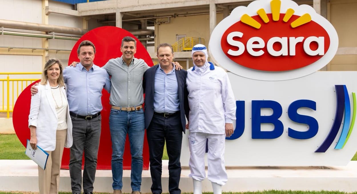 Multinacional brasileira JBS anuncia investimento milionário no Paraguai
