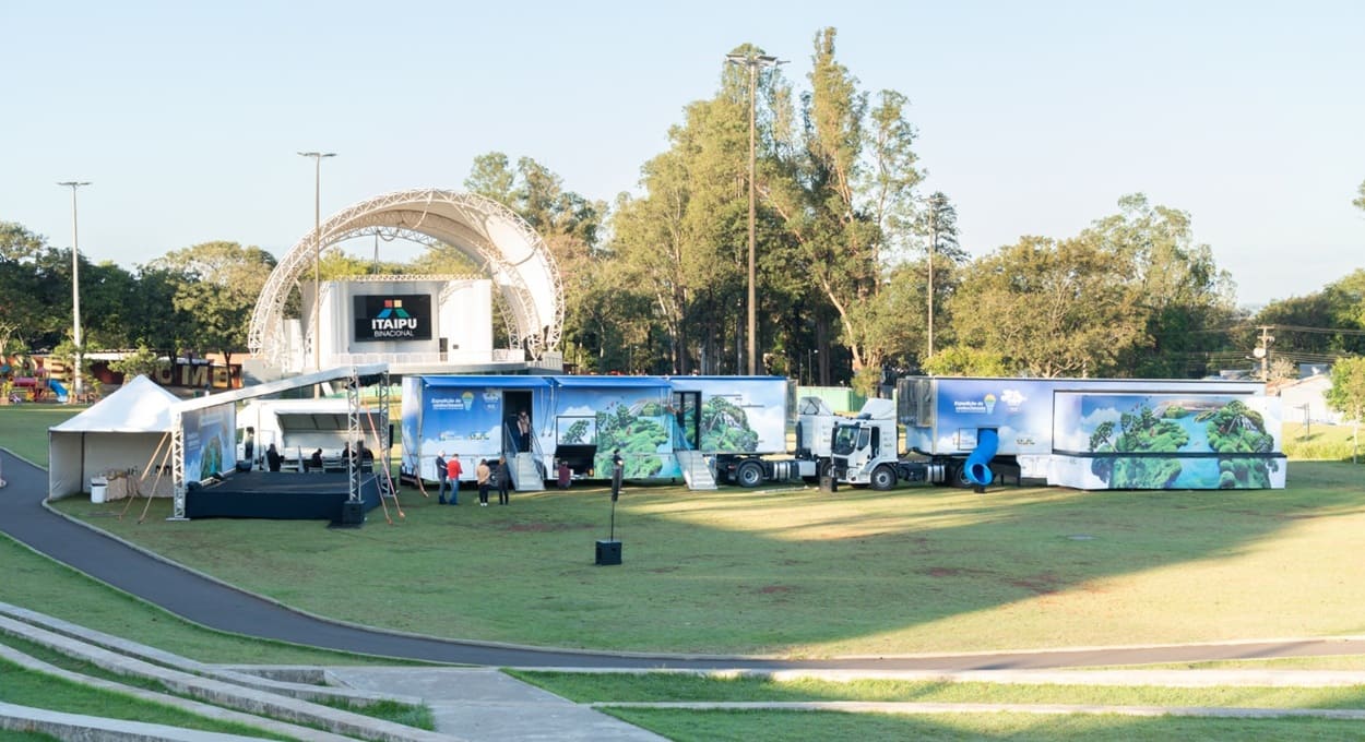 Itaipu promove Tarde da Família no Gramadão da Vila A em Foz do Iguaçu