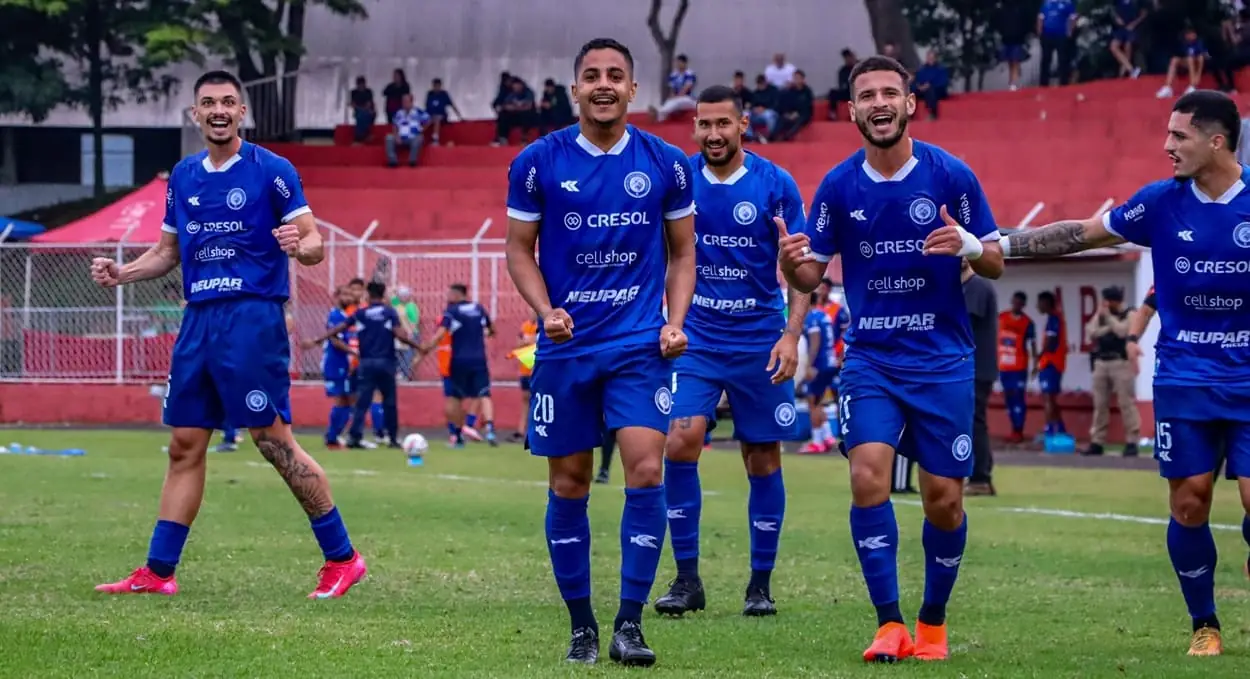 Foz do Iguaçu FC enfrenta o Cianorte no mata-mata da Taça FPF