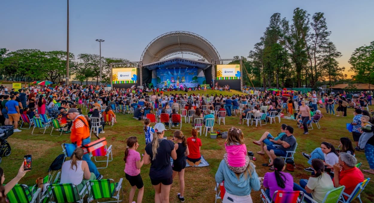 Tarde da Família leva moradores de Foz do Iguaçu e região ao Gramadão