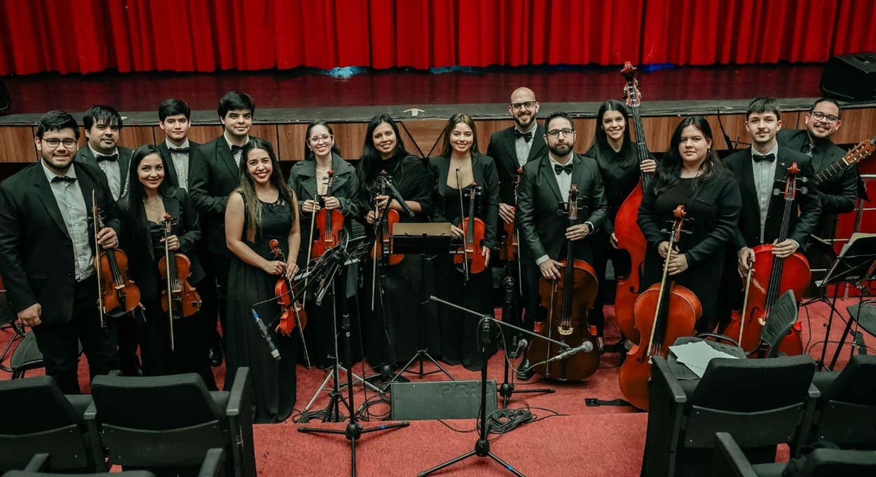 Orquestra de Ciudad del Este faz concerto gratuito em Foz do Iguaçu