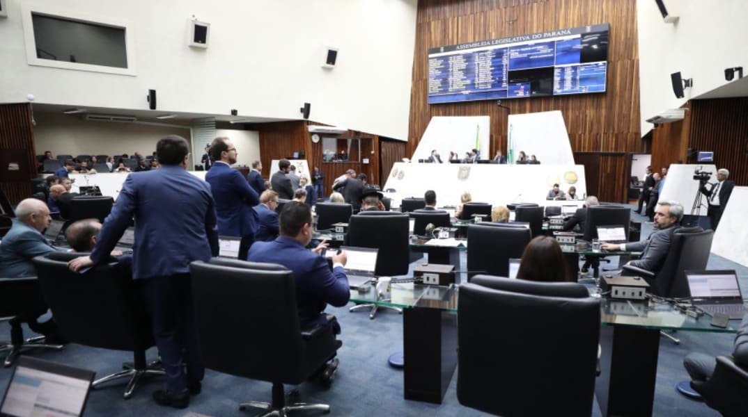 Assembleia Legislativa garante desconto na multa e juros do IPVA no Paraná