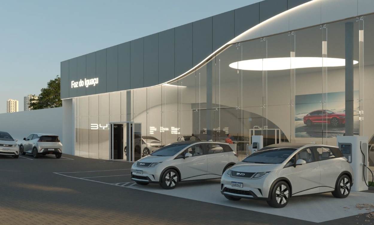 BYD traz a Foz carros híbridos e 100% elétricos para dia de test-drive