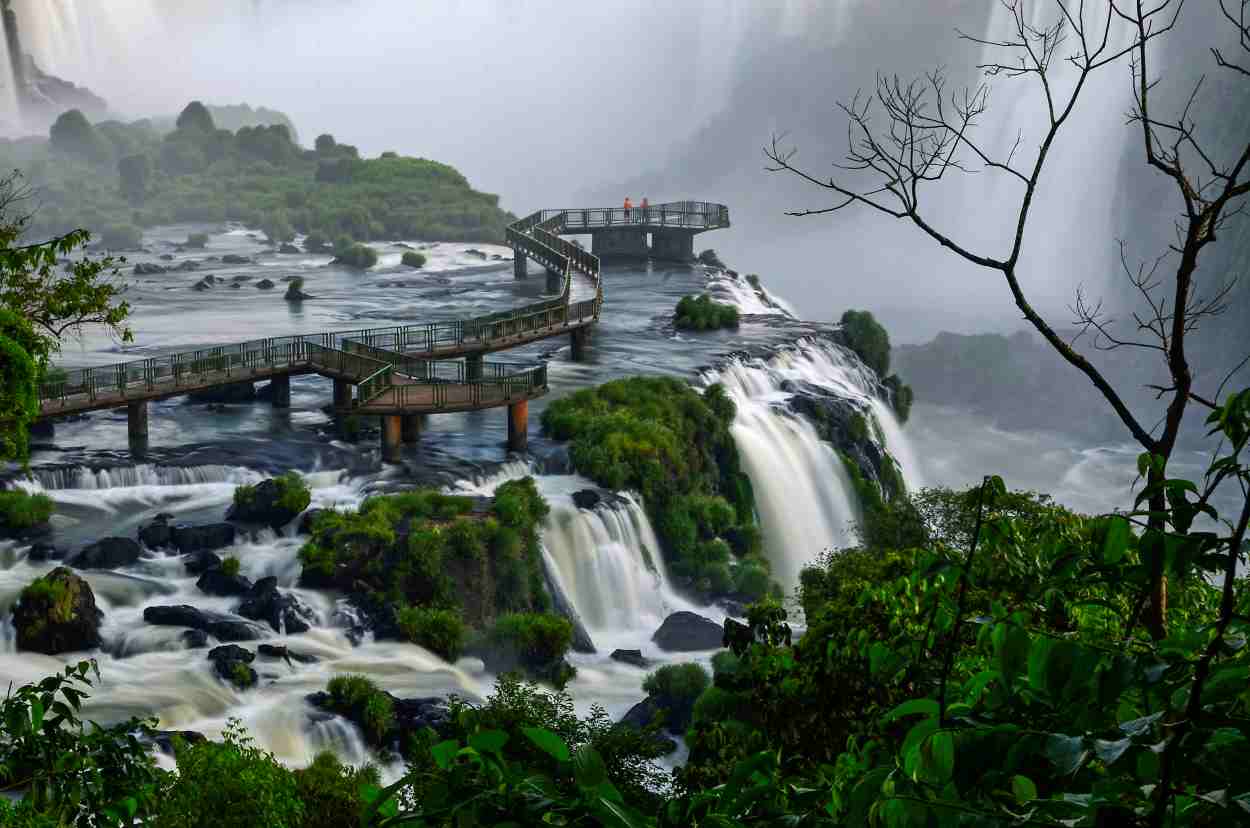 Cataratas: Justiça dá nova vitória ao Paraná em disputa pela posse da área