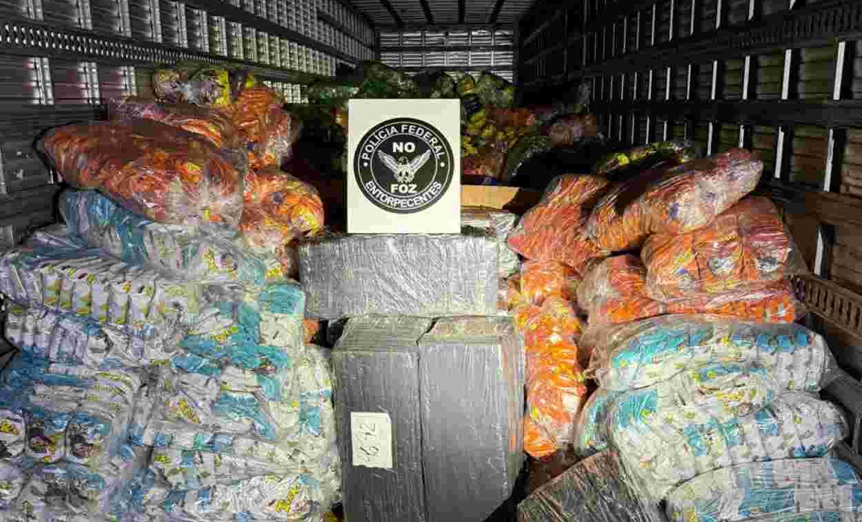 Carga de salgadinhos escondia mais de 1,2 tonelada de maconha