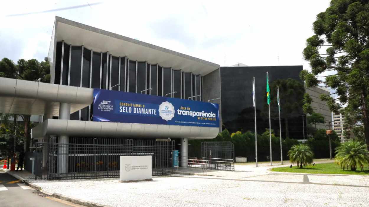 Saúde da mulher, cultura e esporte na agenda da Assembleia