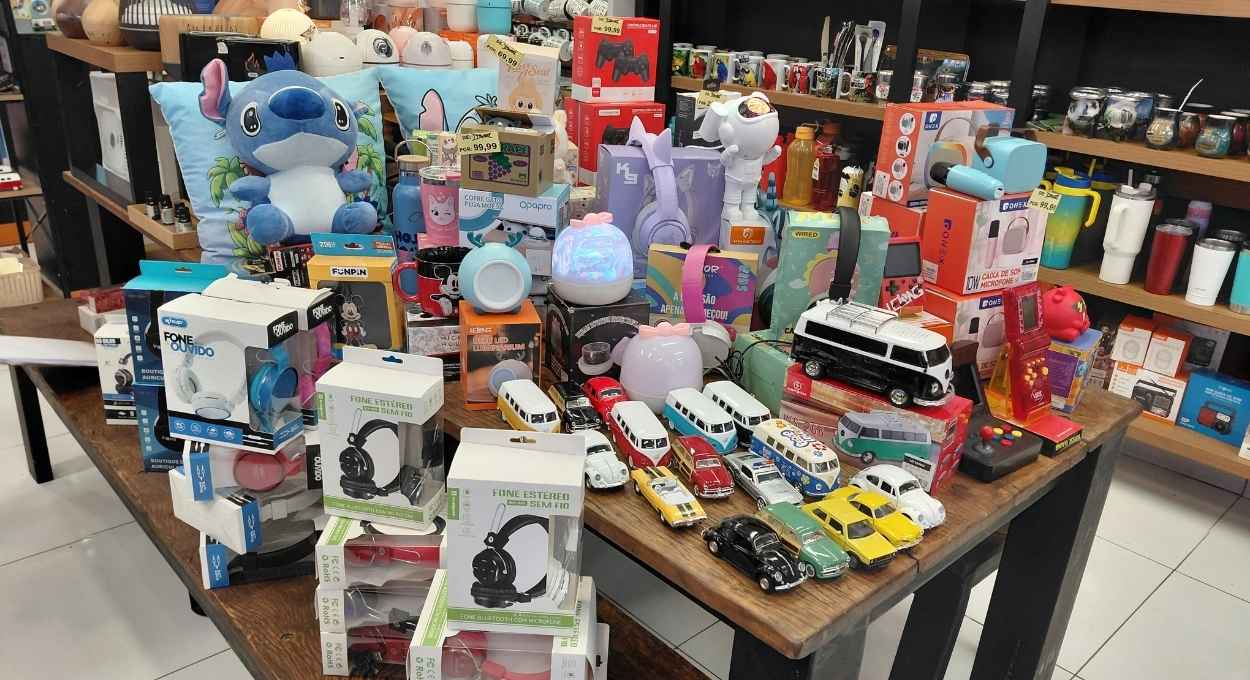 Labubu, Stitch… Só Capas tem presentes criativos para o Dia das Crianças