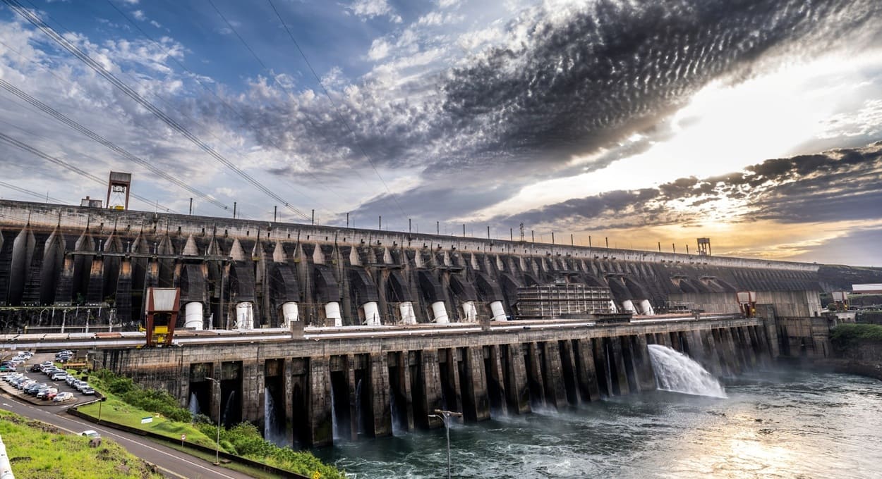 No Senado, Itaipu destaca papel da usina para reduzir conta de luz
