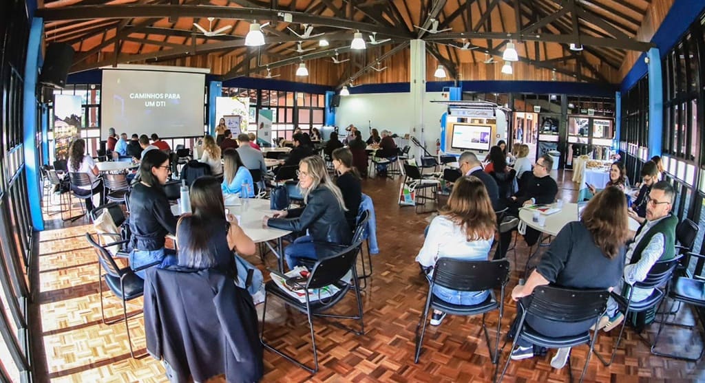 Curitiba aposta na inovação e na sustentabilidade.