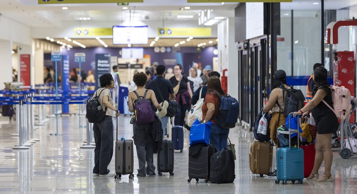 Quem são os turistas que visitam Foz do Iguaçu? Veja informações de perfil