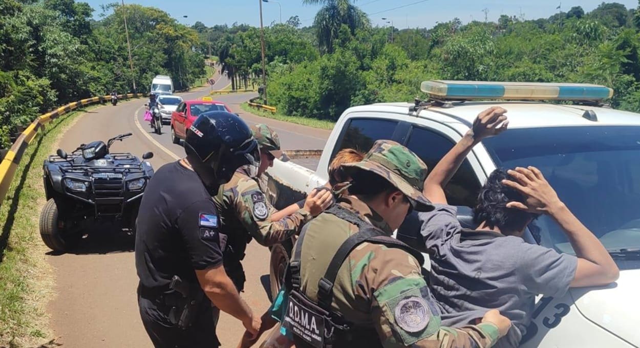 Argentina prende suspeitos de furtos em hotéis de Puerto Iguazú