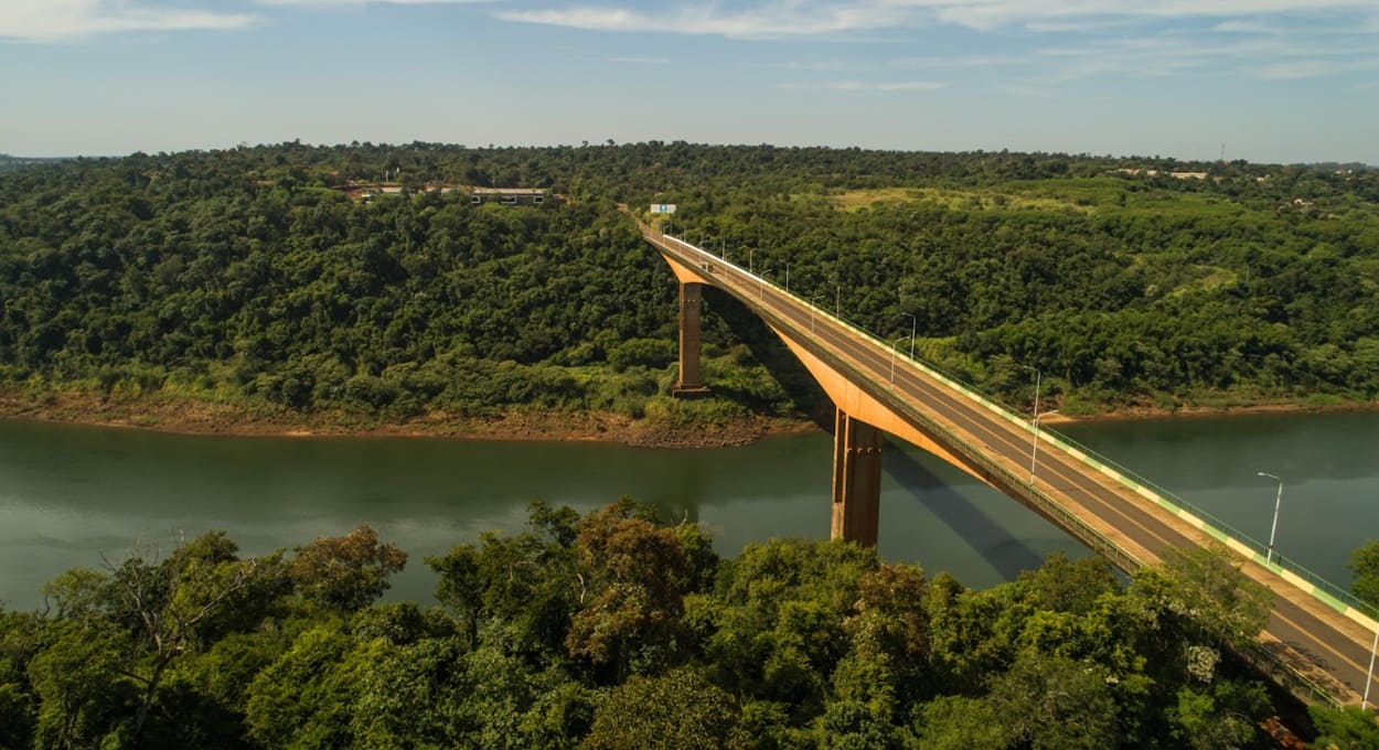 Inauguração da Ponte Tancredo Neves completa 40 anos neste sábado (29)