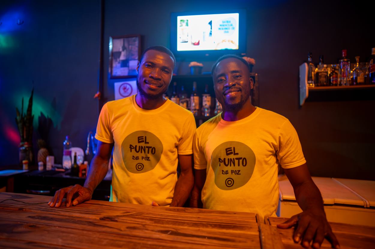 O cantinho do Haiti que virou ponto de encontro universitário em Foz do Iguaçu