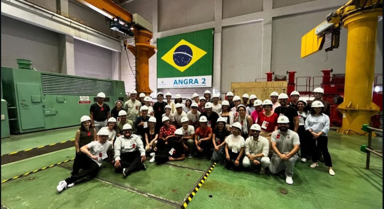 Jovens latino-americanos fortalecem movimento para pesquisas em energia nuclear