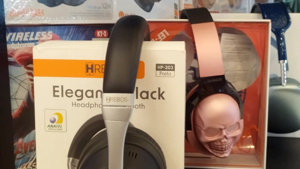 Fones Bluetooth - Só Capas