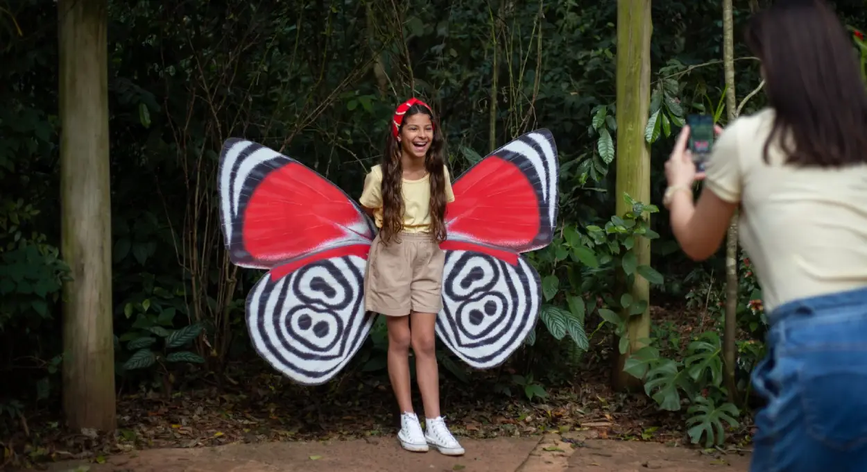 Parque das Aves oferece atividade gratuita de observação de borboletas