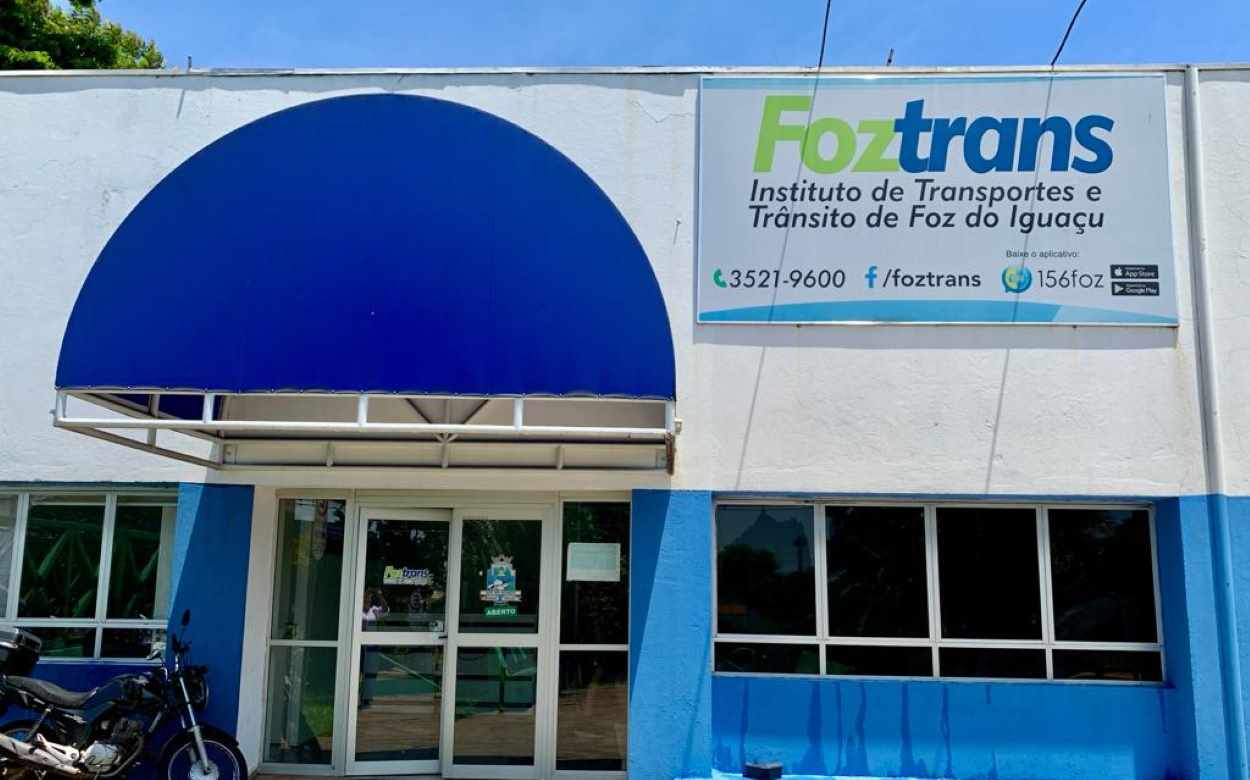 CPI do Foztrans tem duas vereadoras do G9 e líder do governo na composição