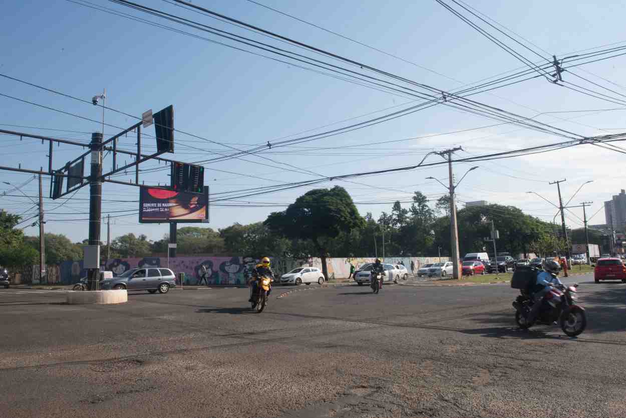 Foz do Iguaçu pode adotar faixa exclusiva para motos em ruas e avenidas
