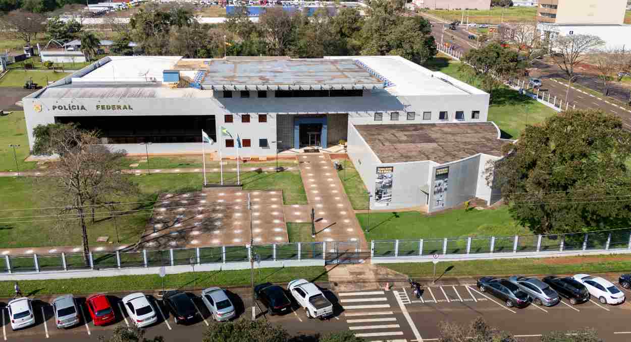 Com alvo em Foz, PF vai às ruas contra o tráfico internacional de armas e drogas no Sul