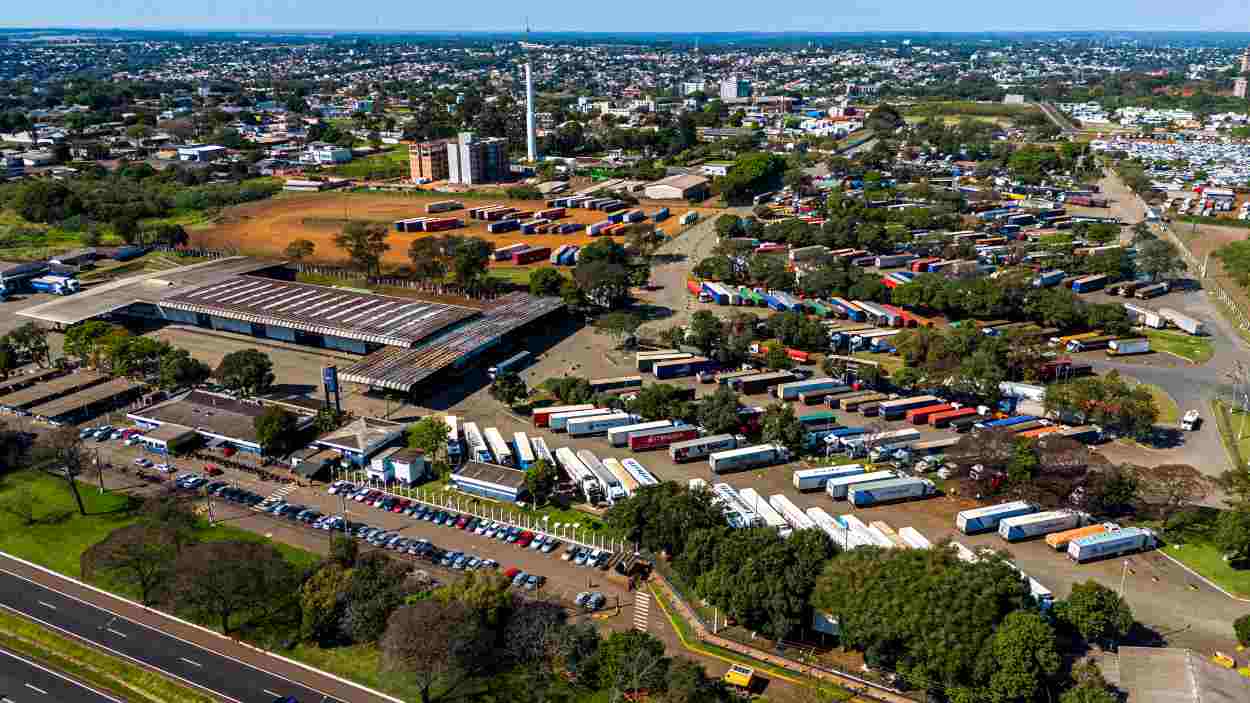 Porto Seco bate recorde de cargas em outubro e supera melhor resultado de 2021