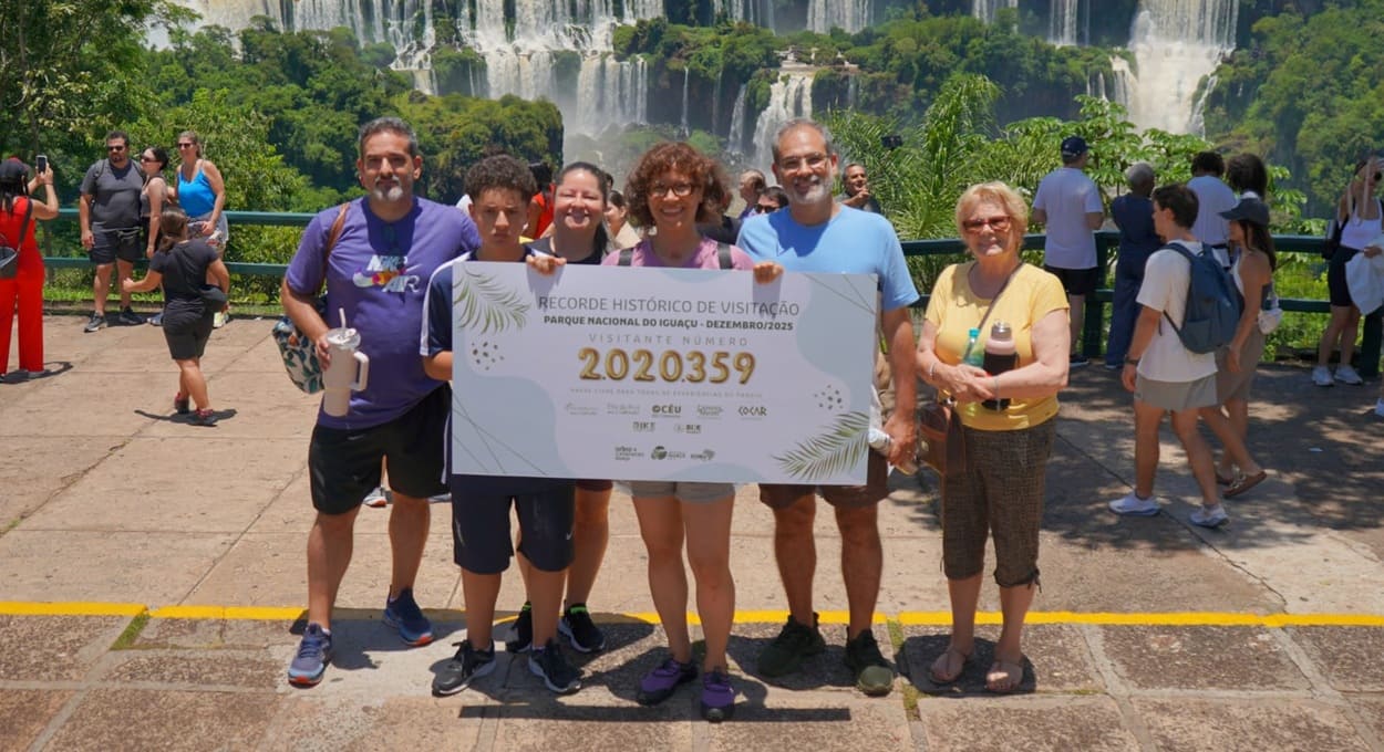 Cataratas tem recorde histórico de visitantes em Foz do Iguaçu