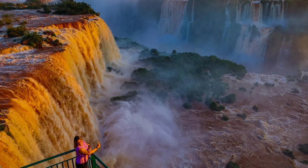 Parque Nacional do Iguaçu amplia horário para alta temporada