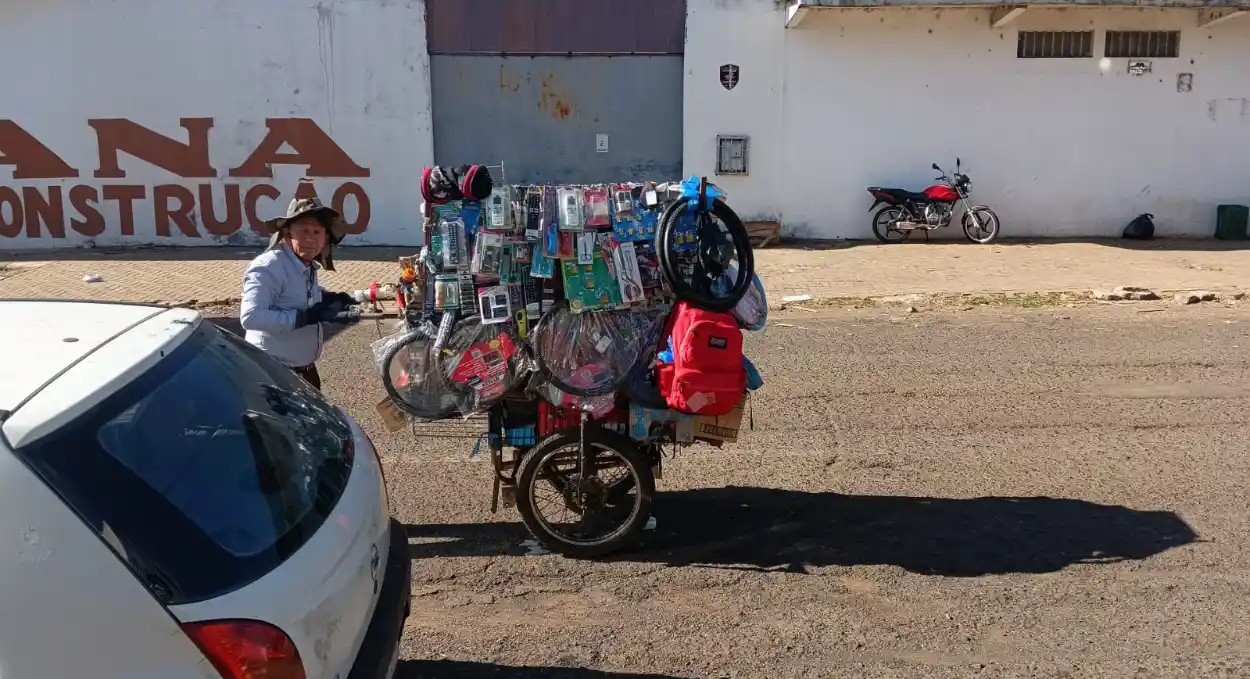 “O vendedor anônimo”, por André Luis de Freitas