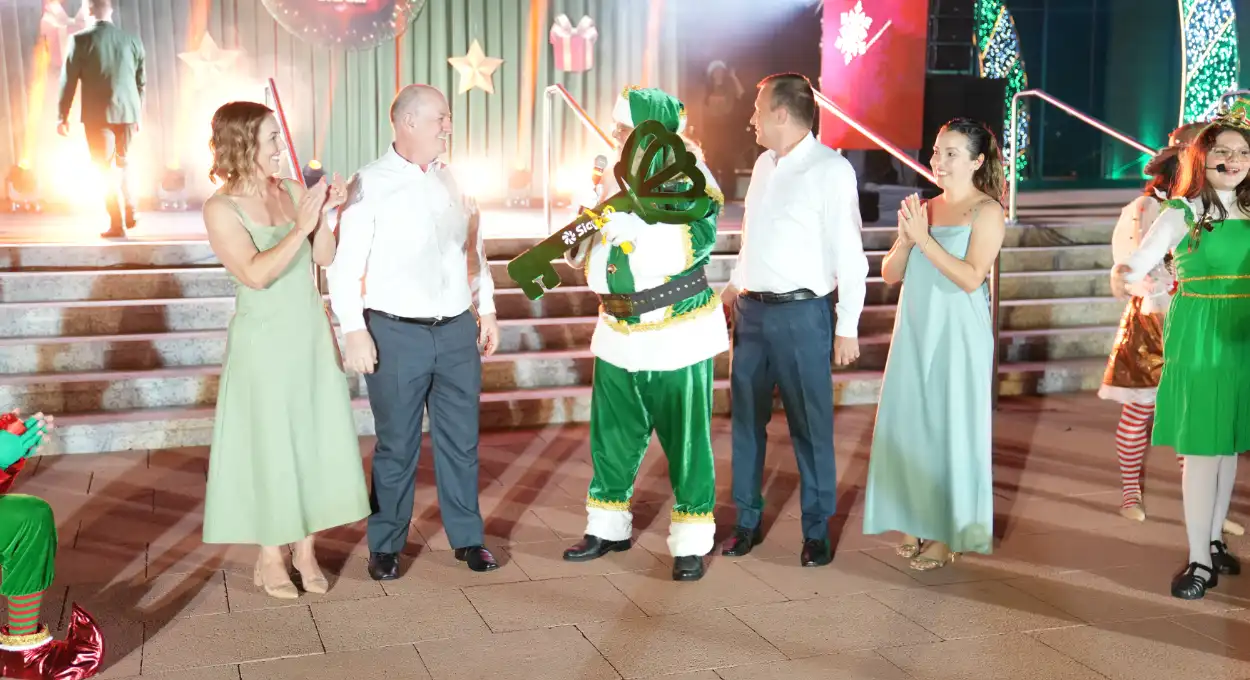 Vila de Natal Sicredi está oficialmente aberta; confira programação em Medianeira