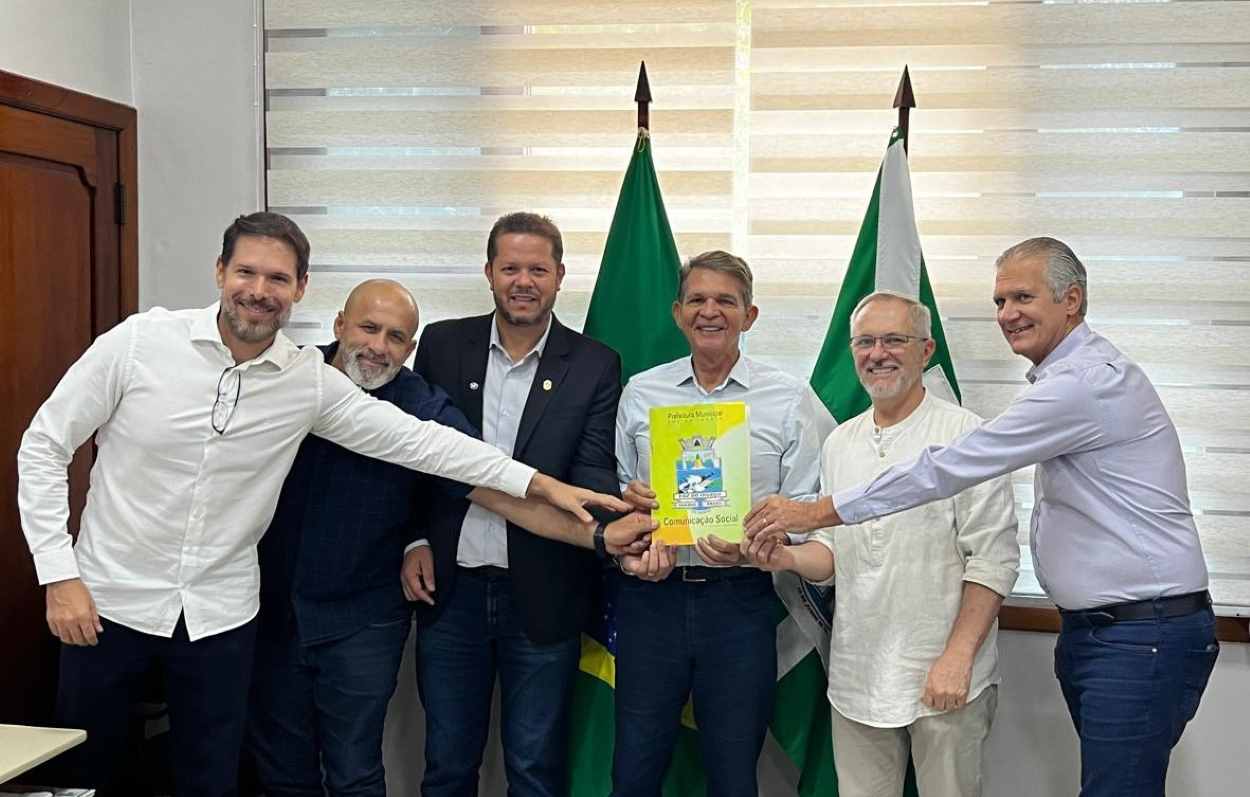 Câmara de Foz reintegra R$ 12,5 milhões ao orçamento do município